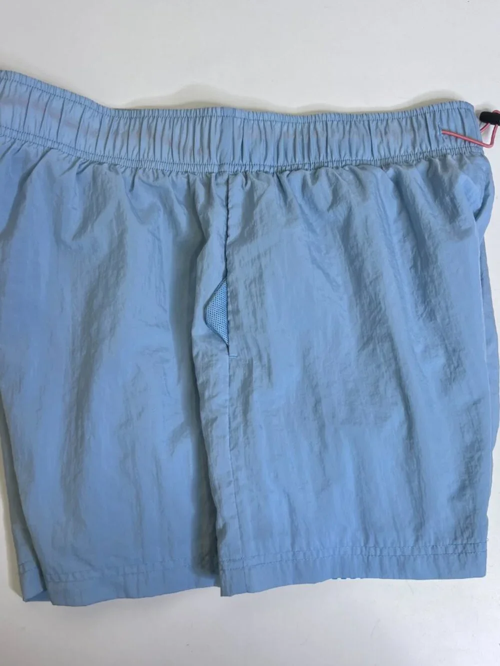 Nike Women's NSW Sportswear Icon Clash Shorts DM6560-494 Blue Multicolor Size L